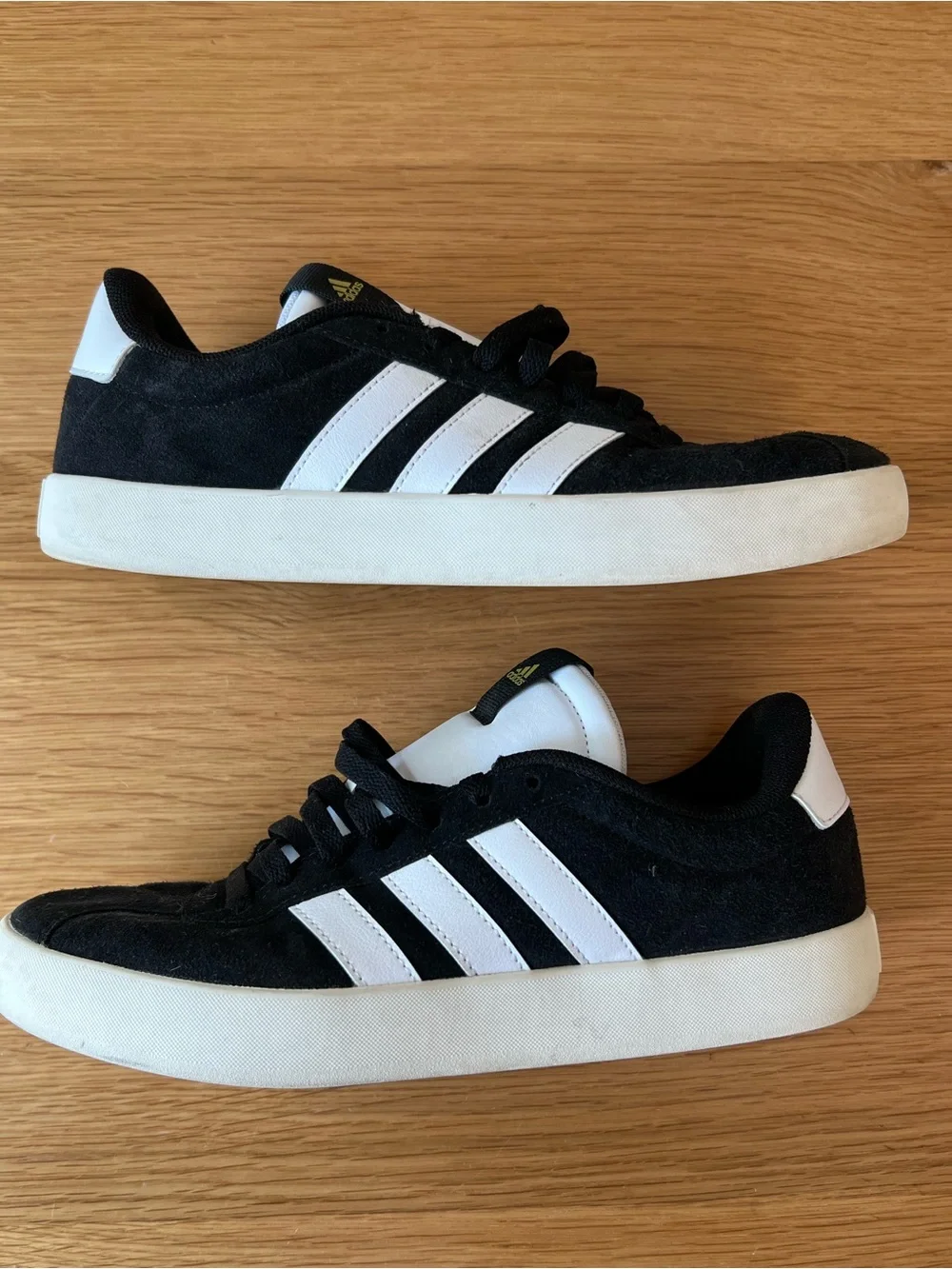ADIDAS VL Court 3.0